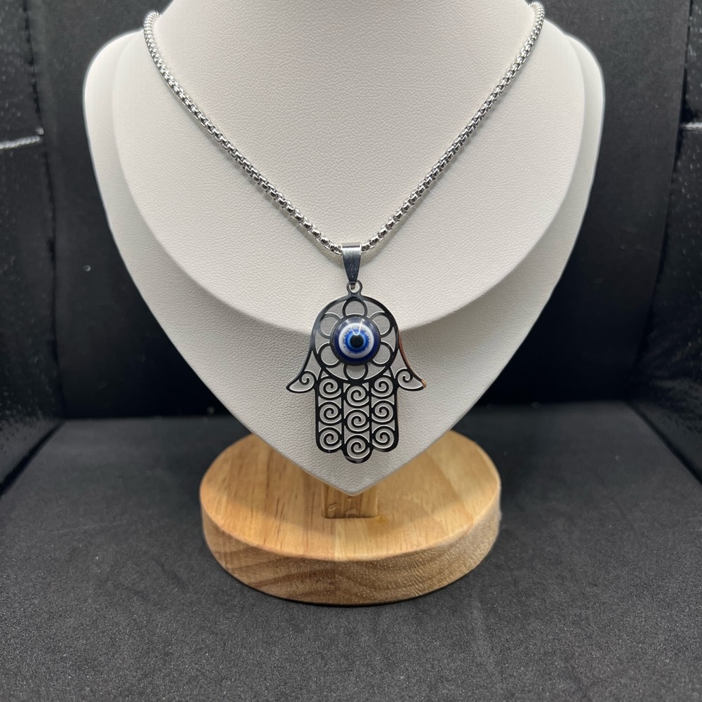 Hamsa evil eye hand silver chain necklace